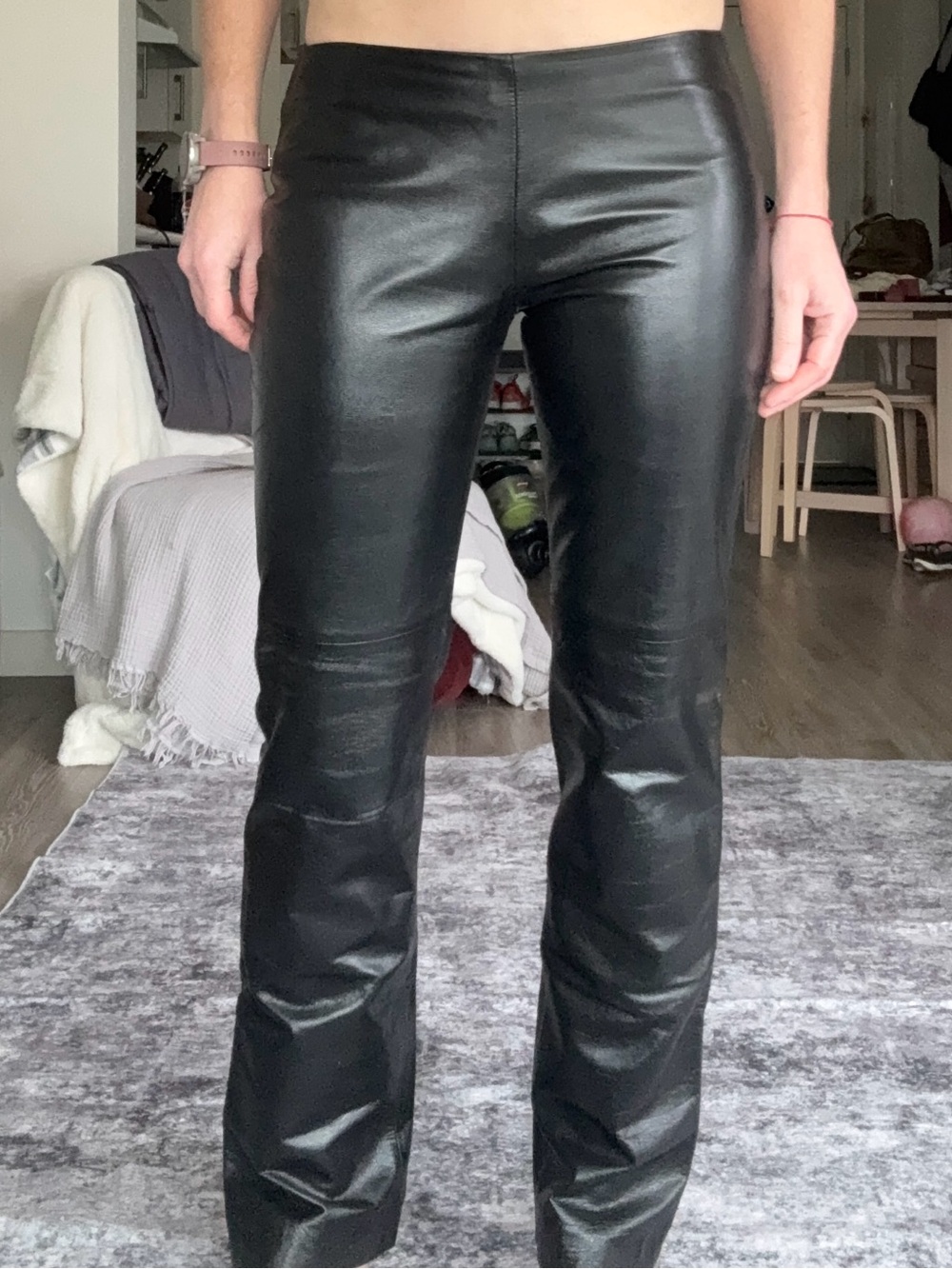 Danier Genuine Black Leather Pants Straight Flare Leg Back Zip High Rise Vintage